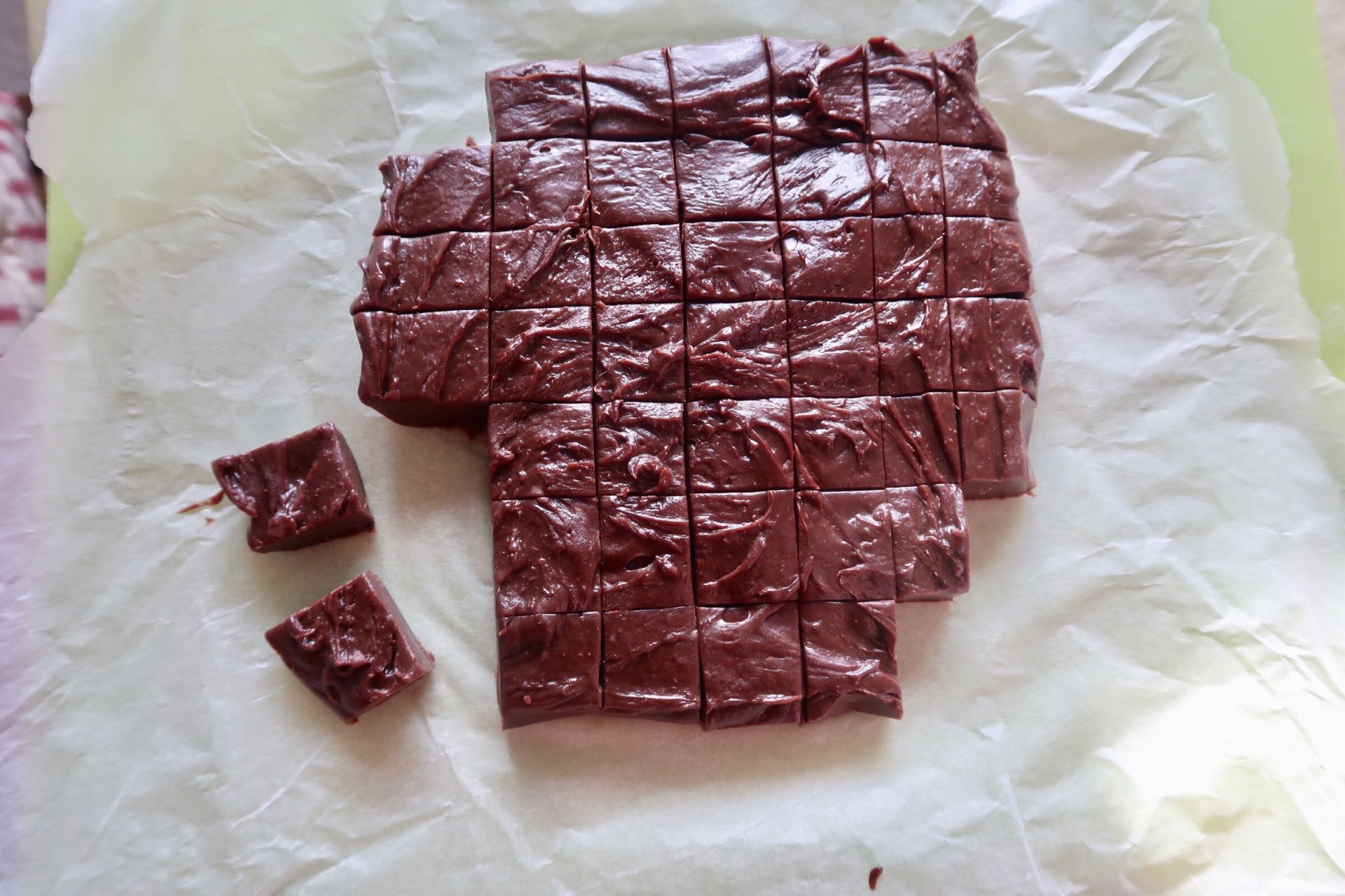 chocolate peanut butter fudge on baking paper