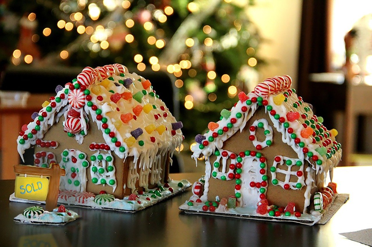 gingerbread houses