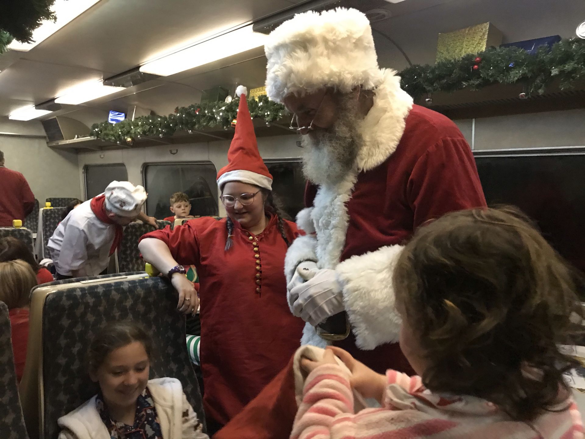 children meeting Santa 