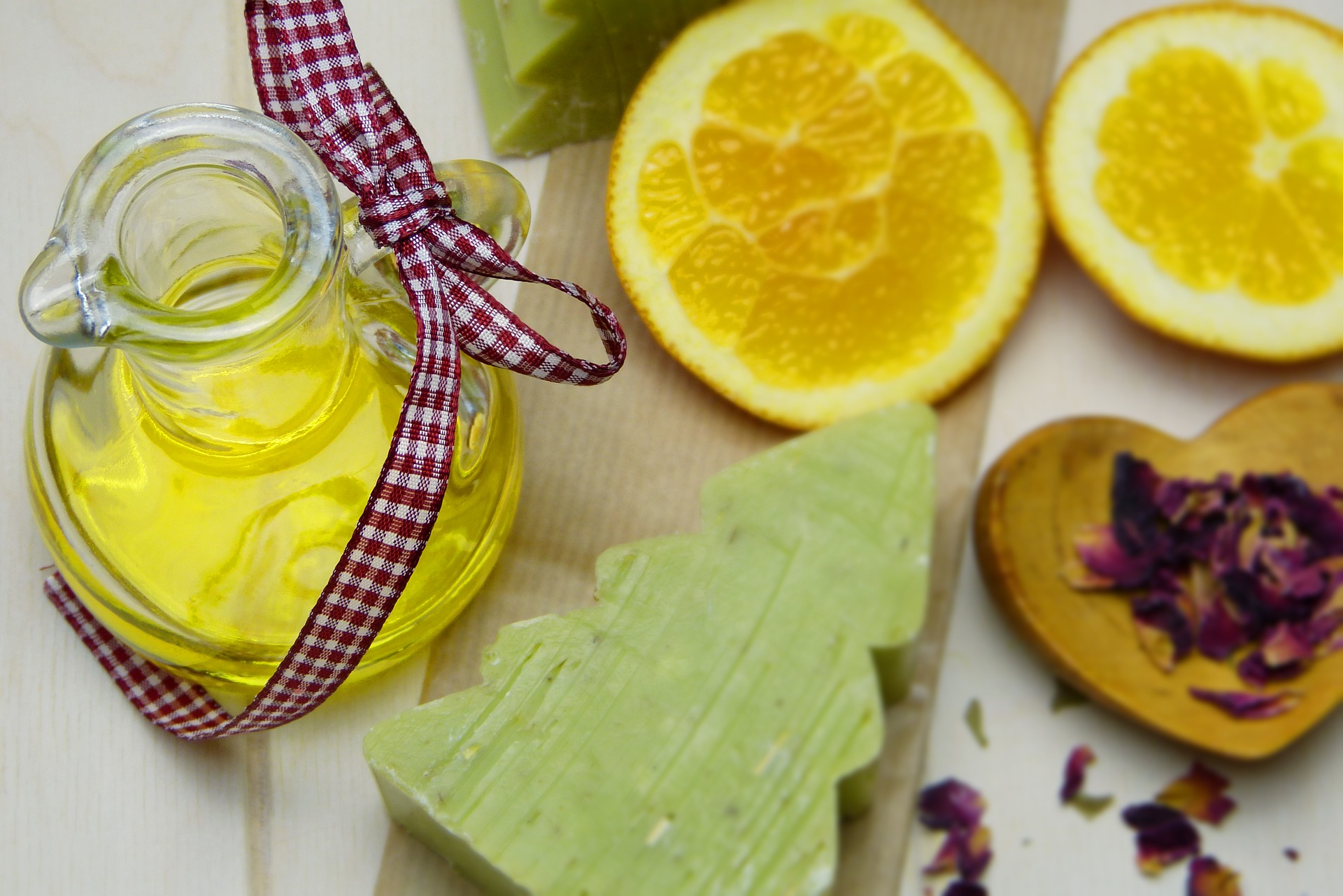 oil, lemon and tree soap