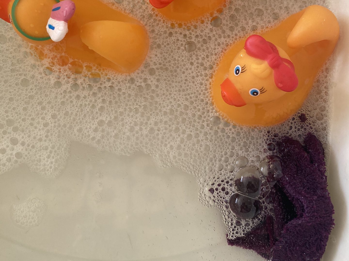 Spring sensory play with ducks and water