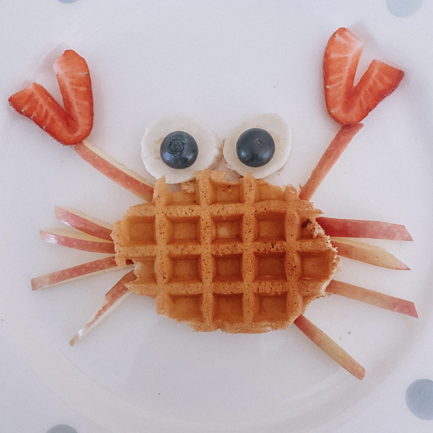 a waffle made like a crab