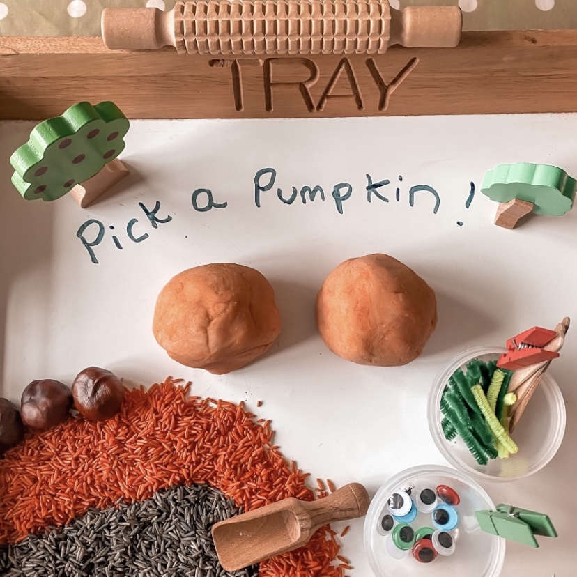 a pick a pumpkin play dough tray