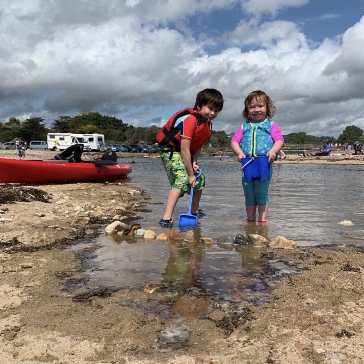 Summer Days Out in Devon on a Budget in 2023 with 2 kids on the beach 
